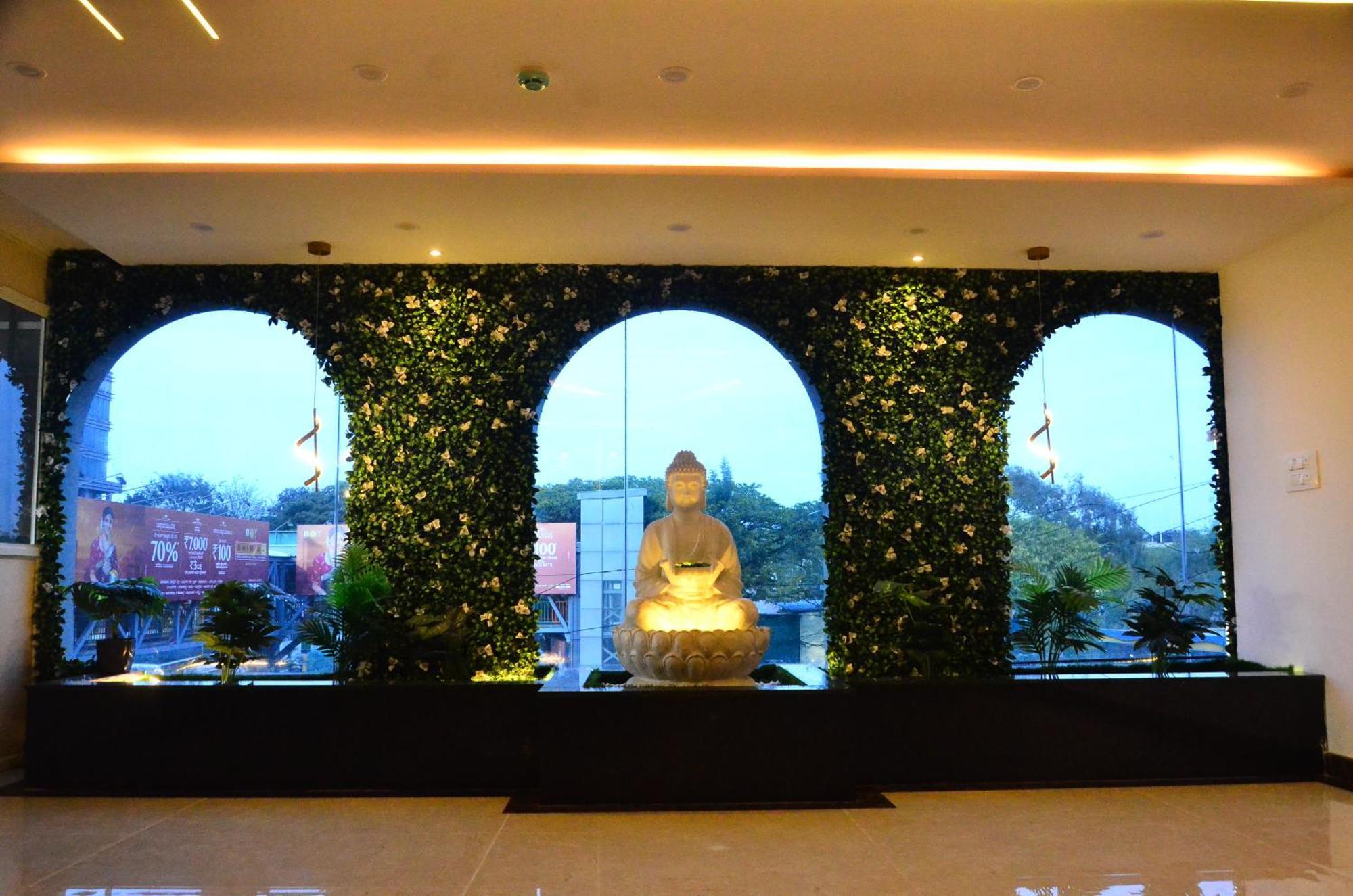 Hotel Eyrie Nest Bengaluru Kültér fotó