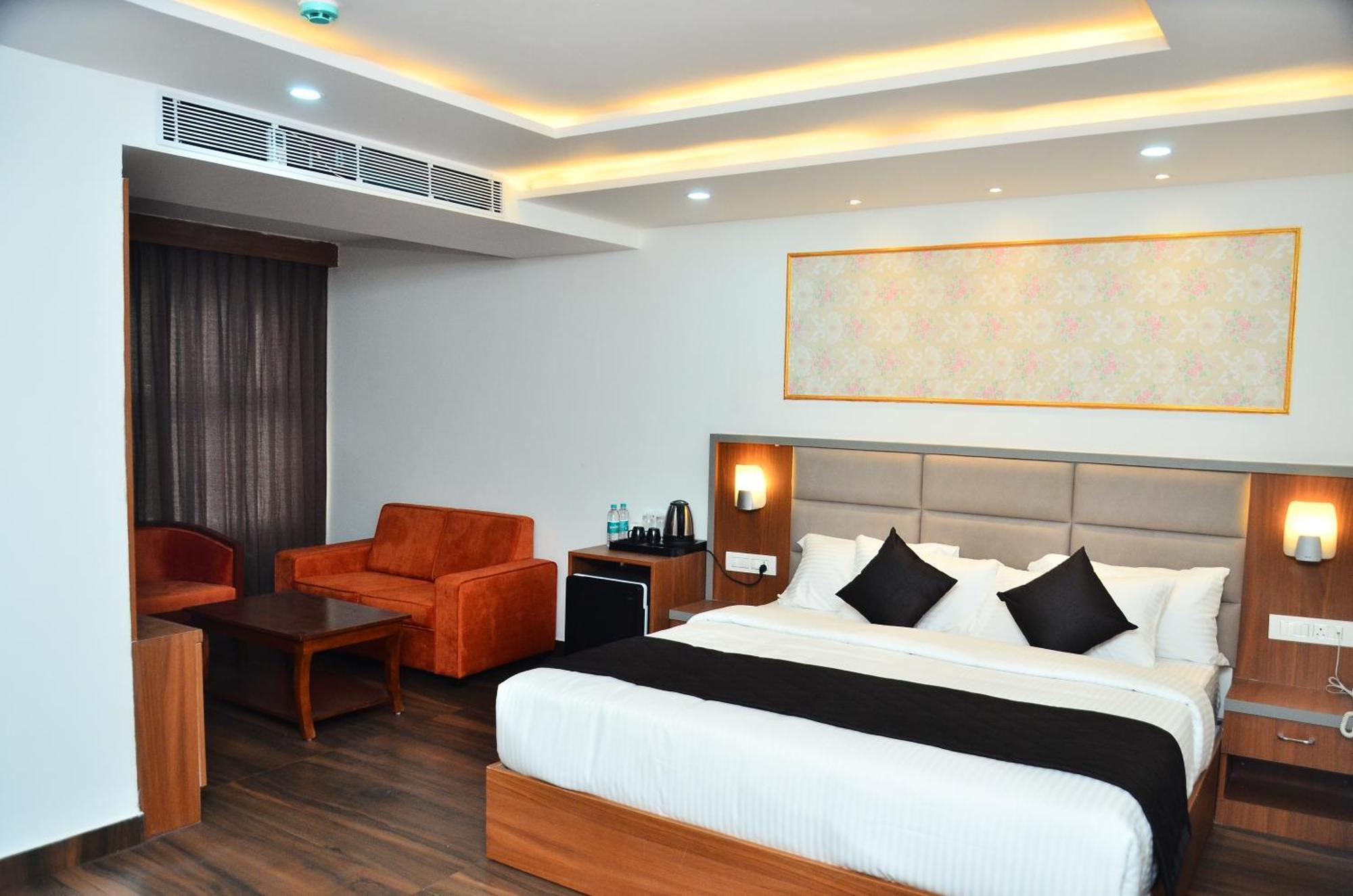 Hotel Eyrie Nest Bengaluru Kültér fotó